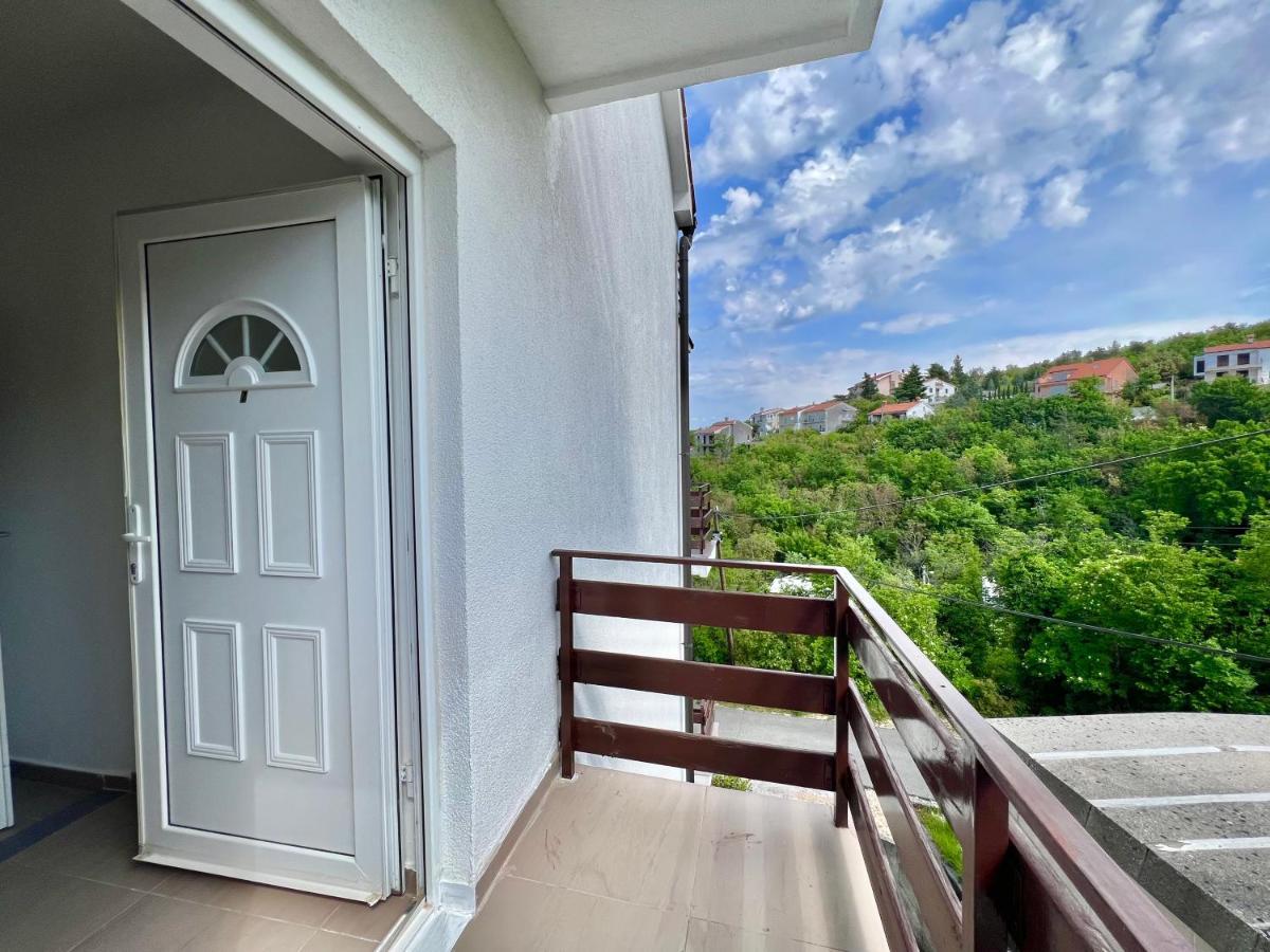 Apartman Velly Jadranovo Luaran gambar